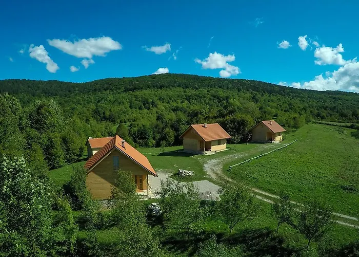 Holiday Homes Eko Klanac